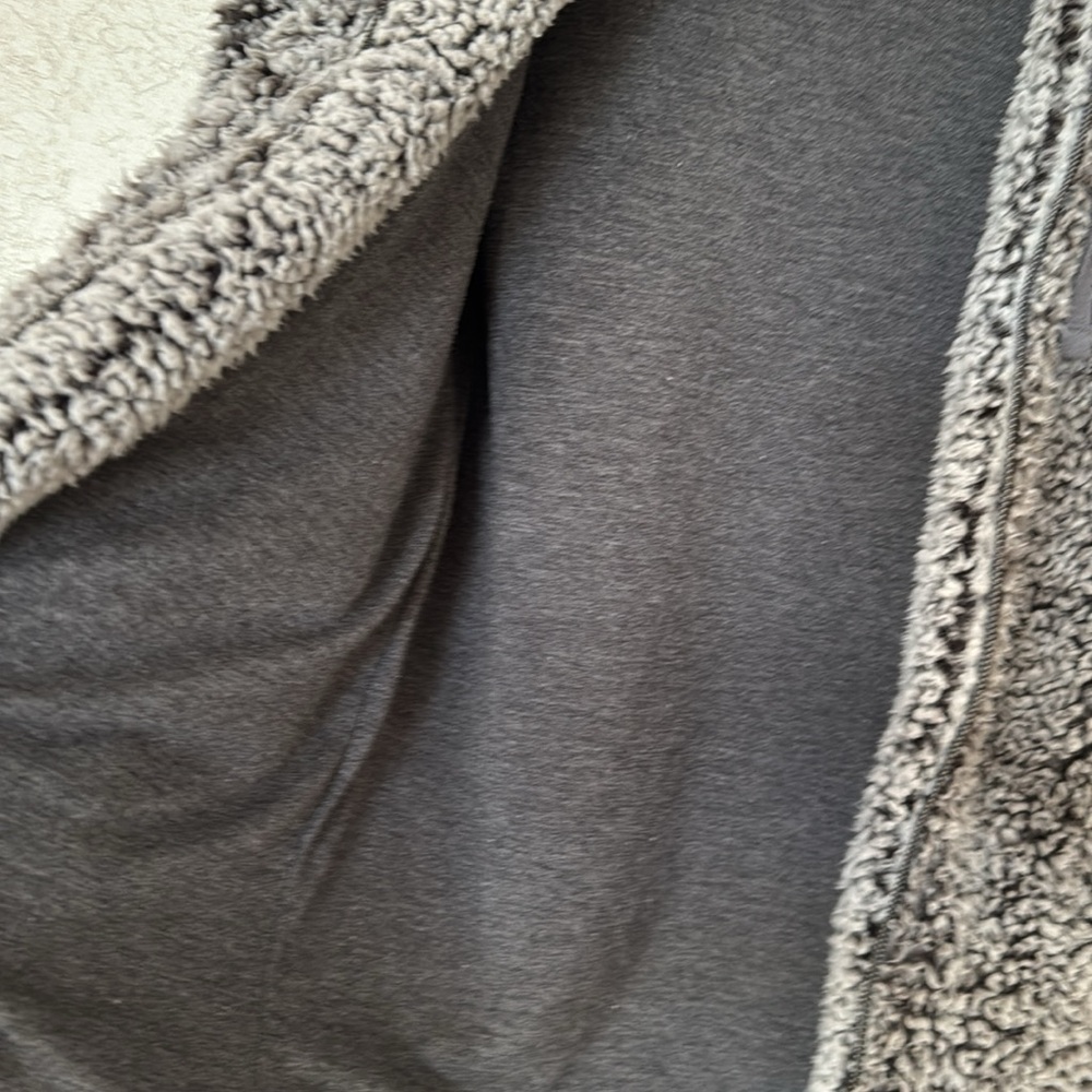 Thread Supply Jacket - Picture 4 of 6